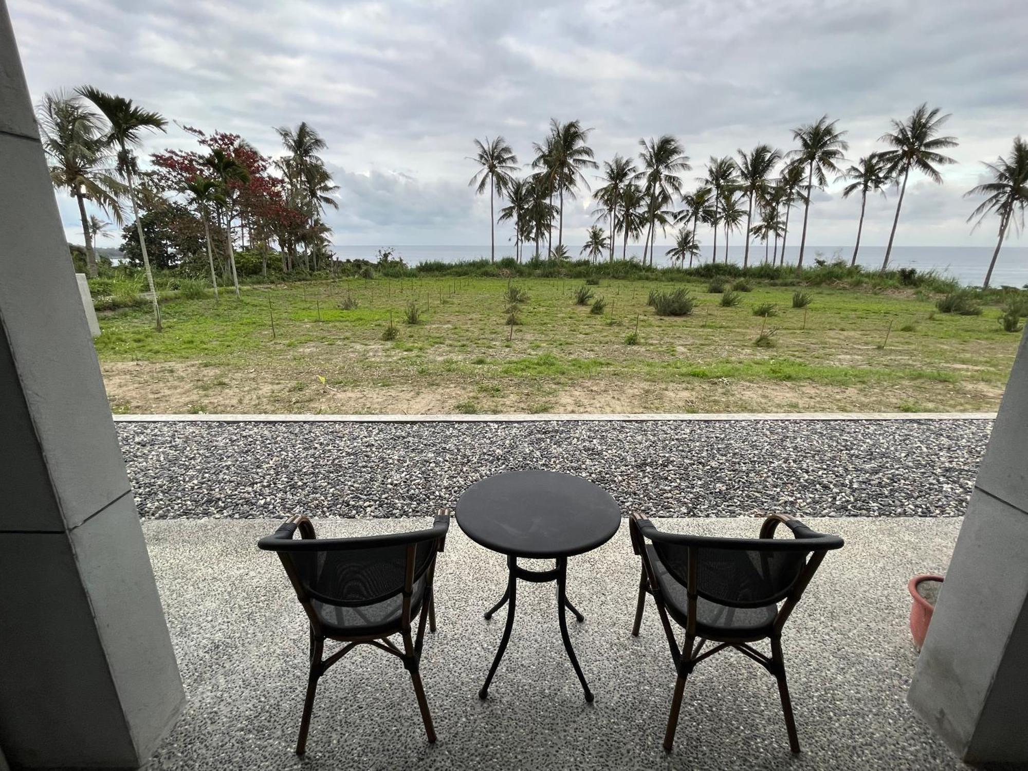 春夏秋冬海景民宿ocean View Motel Chenggong Bagian luar foto