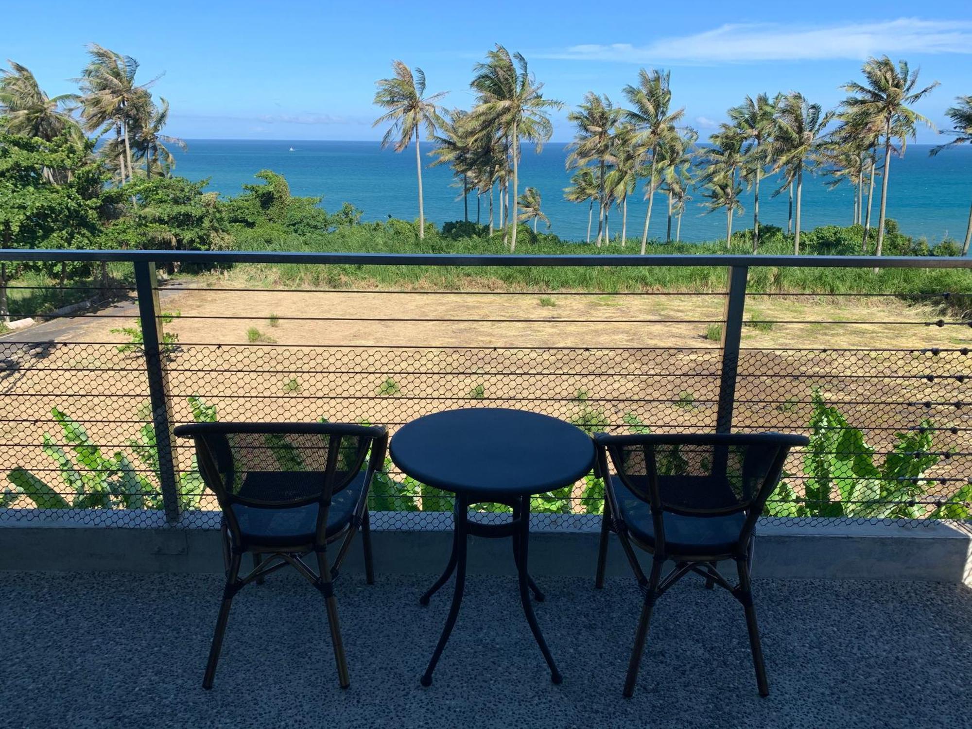 春夏秋冬海景民宿ocean View Motel Chenggong Bagian luar foto