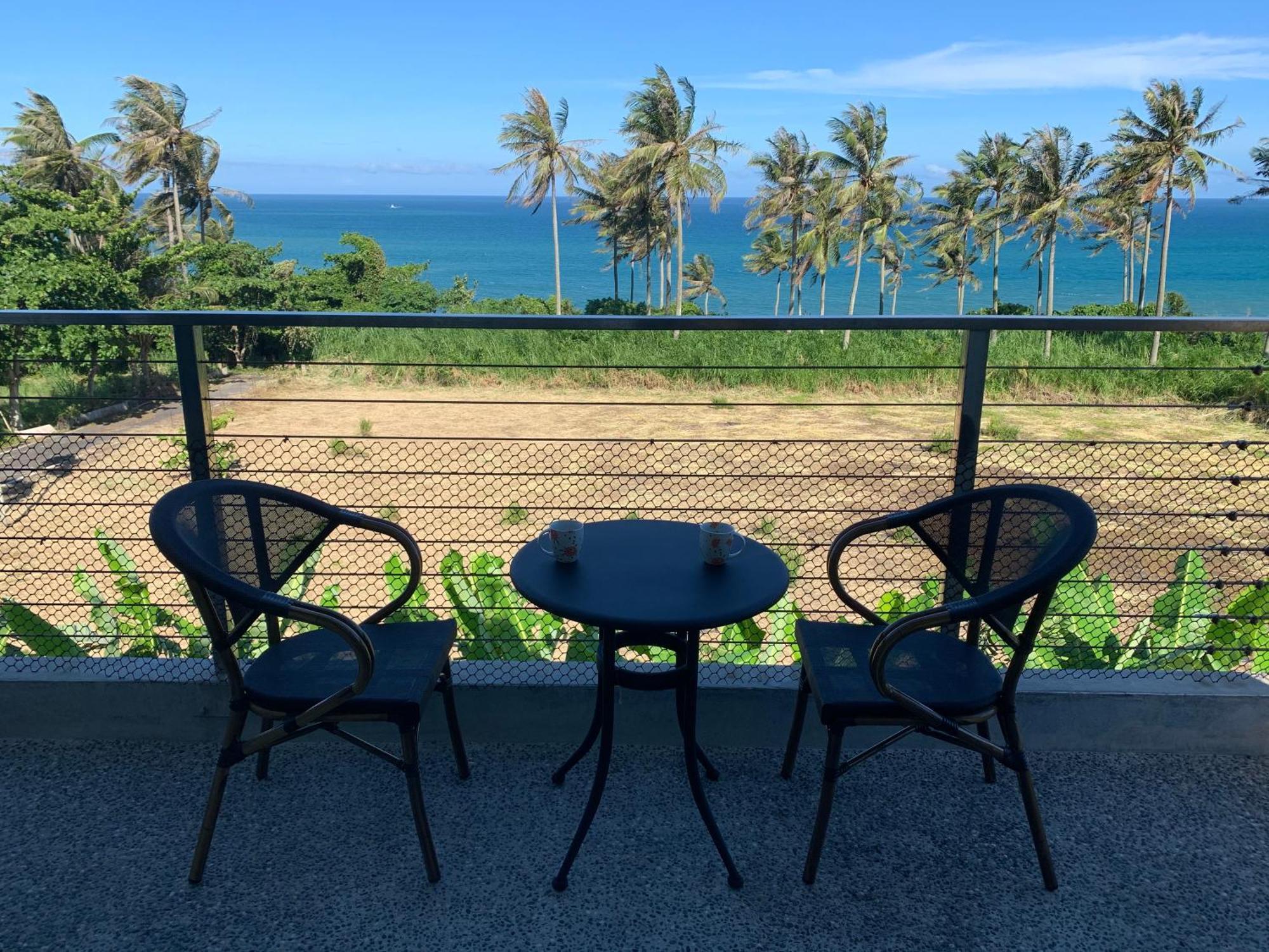 春夏秋冬海景民宿ocean View Motel Chenggong Bagian luar foto
