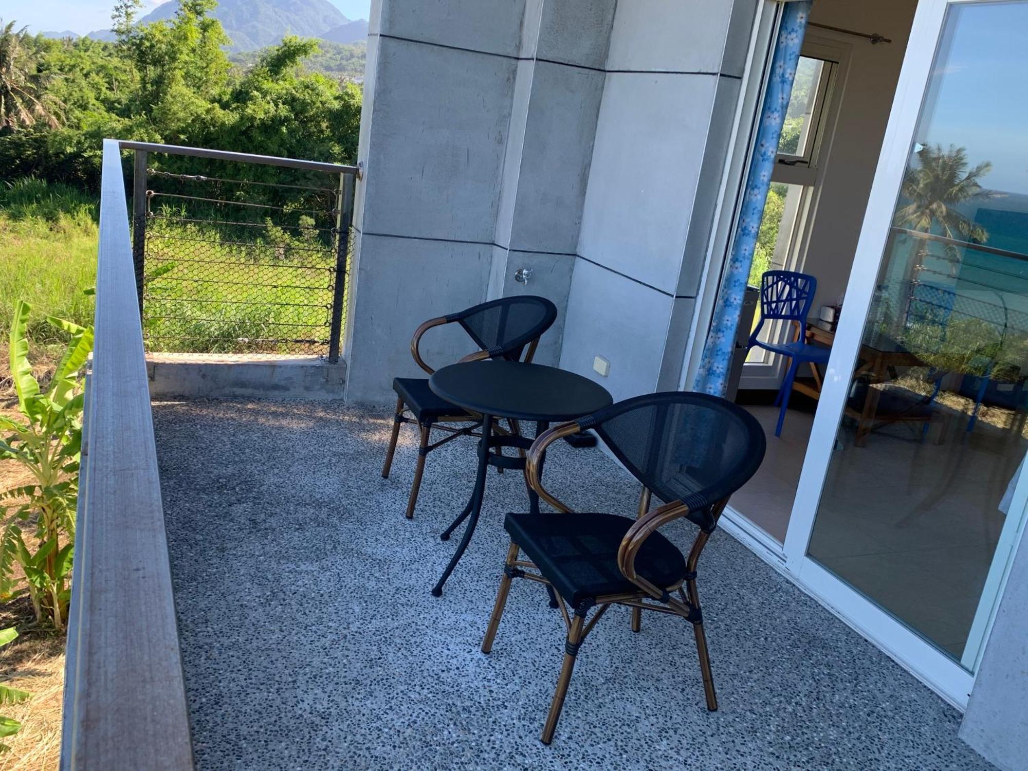 春夏秋冬海景民宿ocean View Motel Chenggong Bagian luar foto